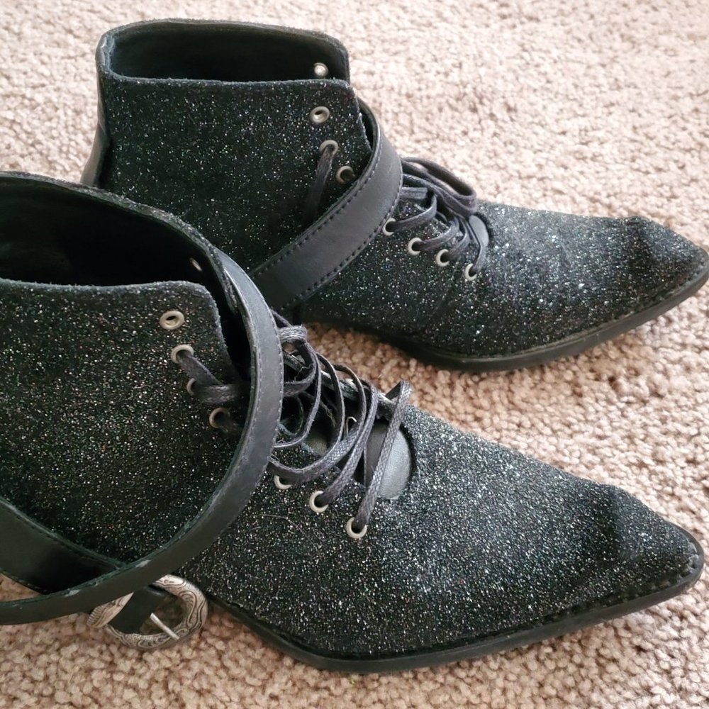 Fluevog Swordfish Donita
